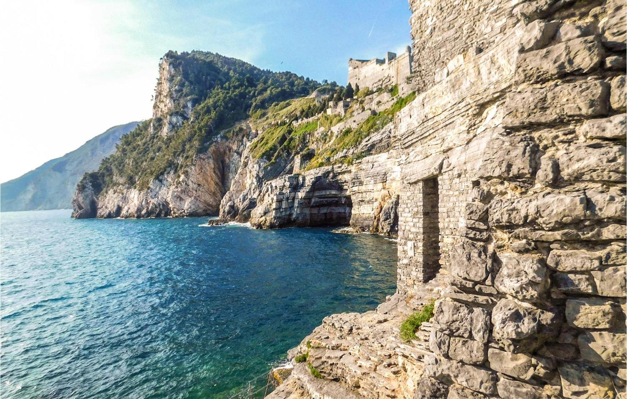 Gorgeous Apartment In Levanto With Kitchen Exterior photo